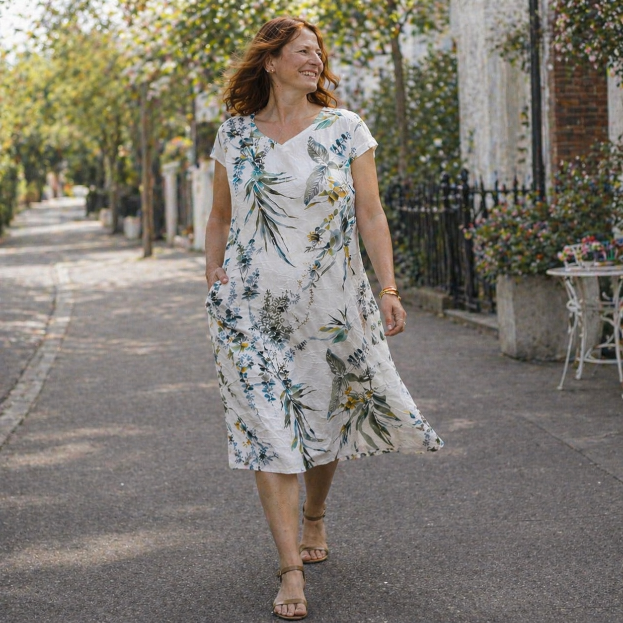 Thaelya | Leaf Print Summer Dress