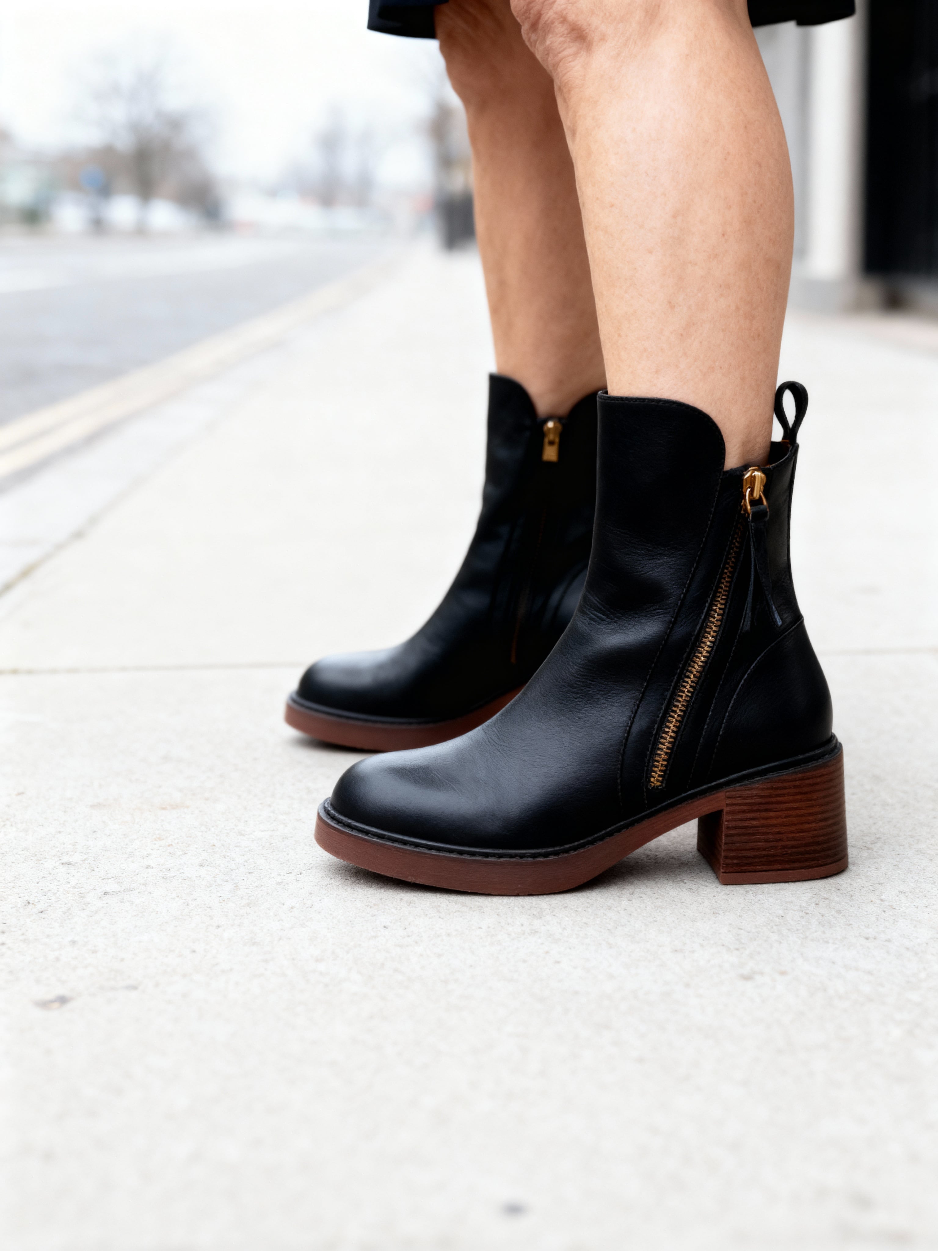 Velorae | Easy Walk Ankle Boots