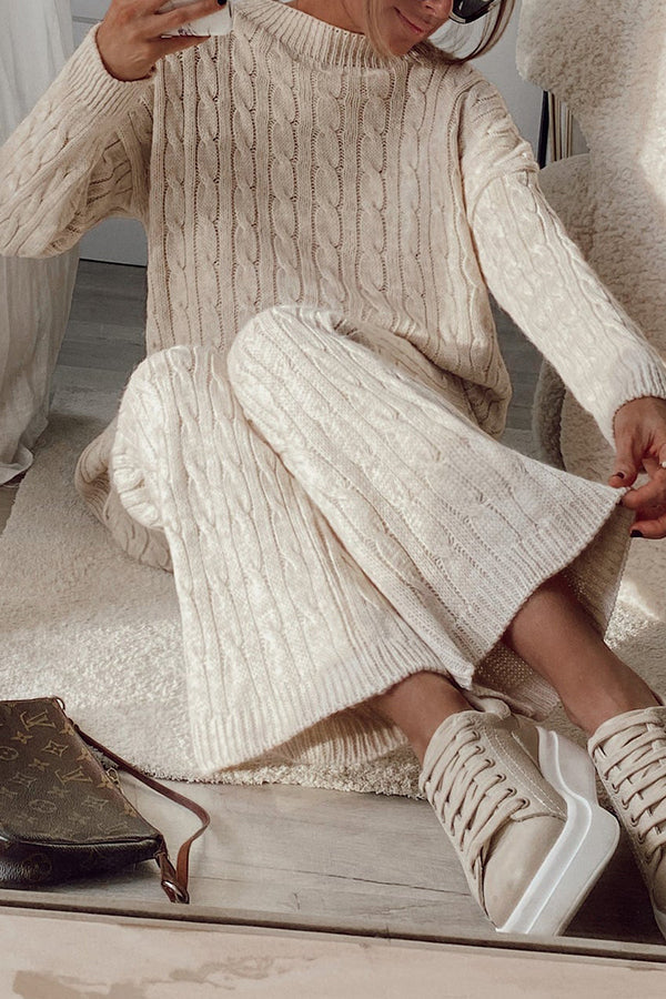 Veloura Knit Set