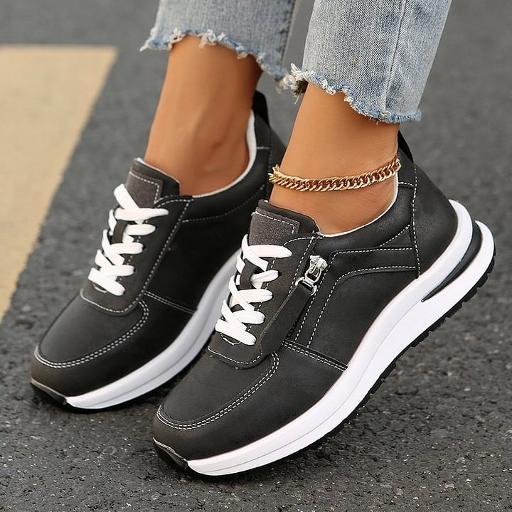 Zelira | Light Step Trainers