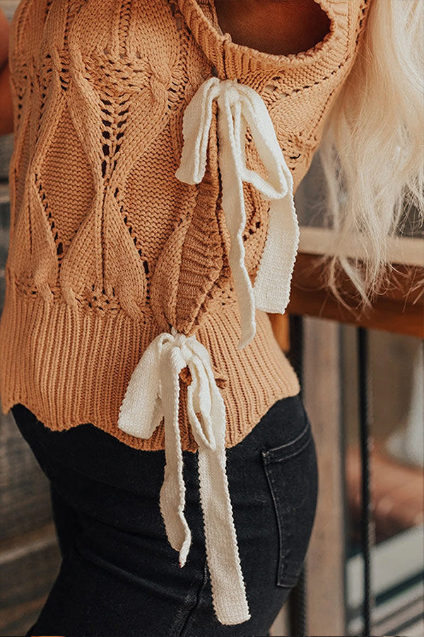 Célira Scalloped Knit Sweater